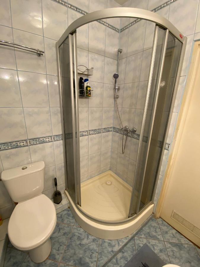 Bella Casa Economy - Skibowa, Close To Bielany Apartment