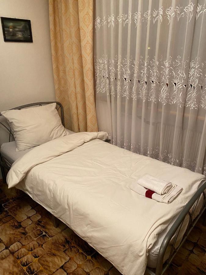 Bella Casa Economy - Skibowa, Close To Bielany *